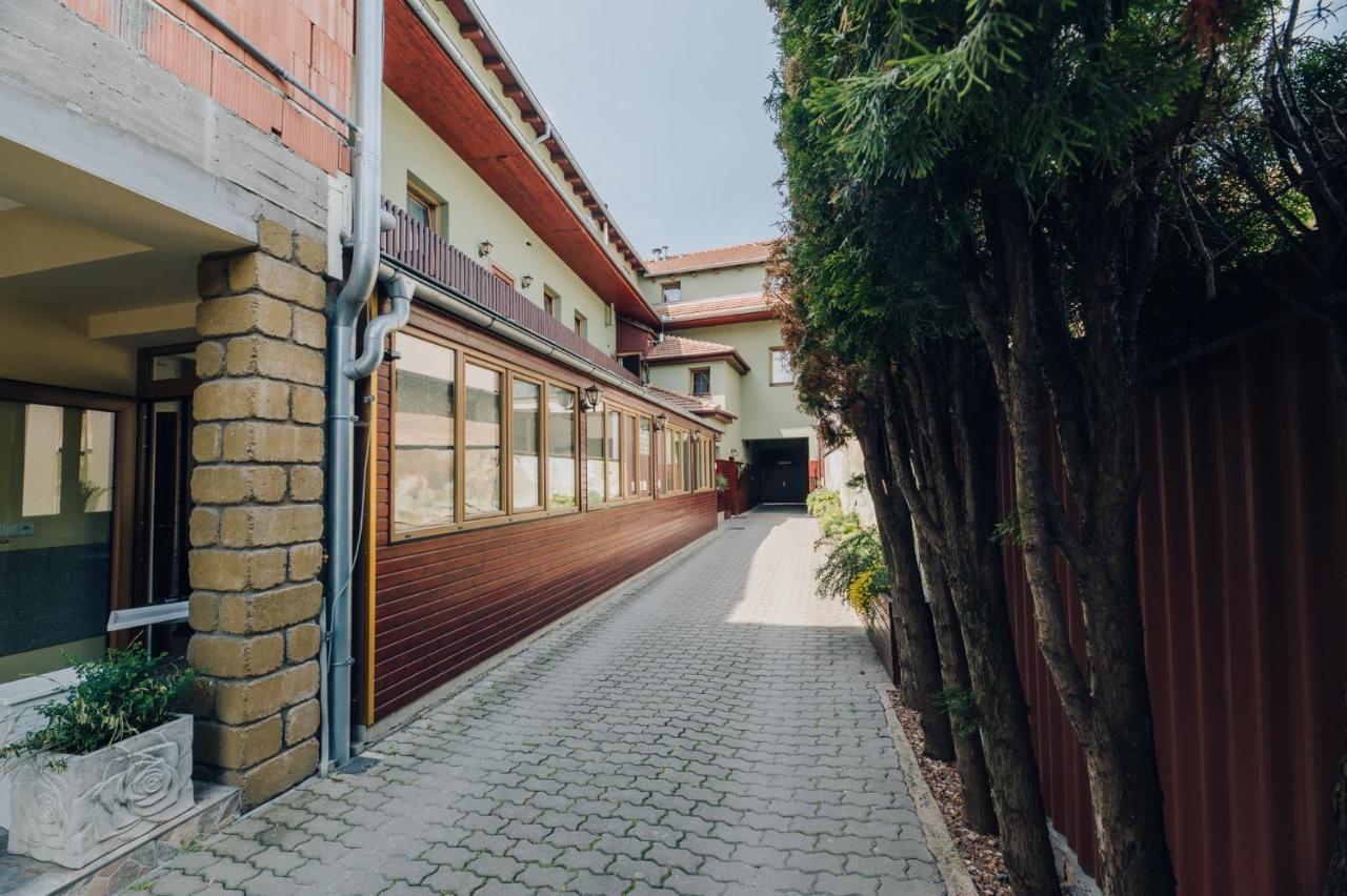 Point Pension Brno Eksteriør bilde
